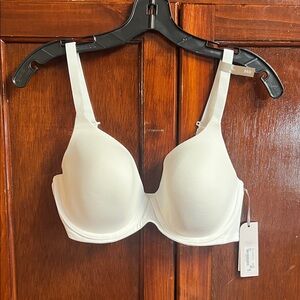 Ambrielle White Bra